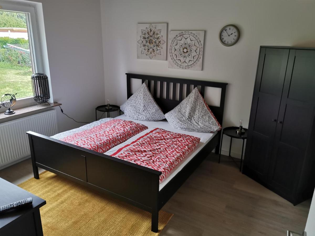 Ferienhaus Apartments Emmerthal Bagian luar foto
